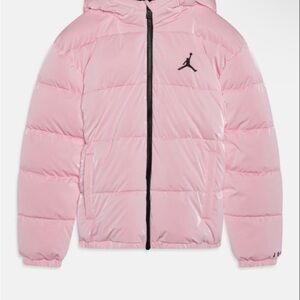 Jordan Youth Pink Puffer Jacket with Hood. Size MEDIUM. NWT *Exclusive Sample